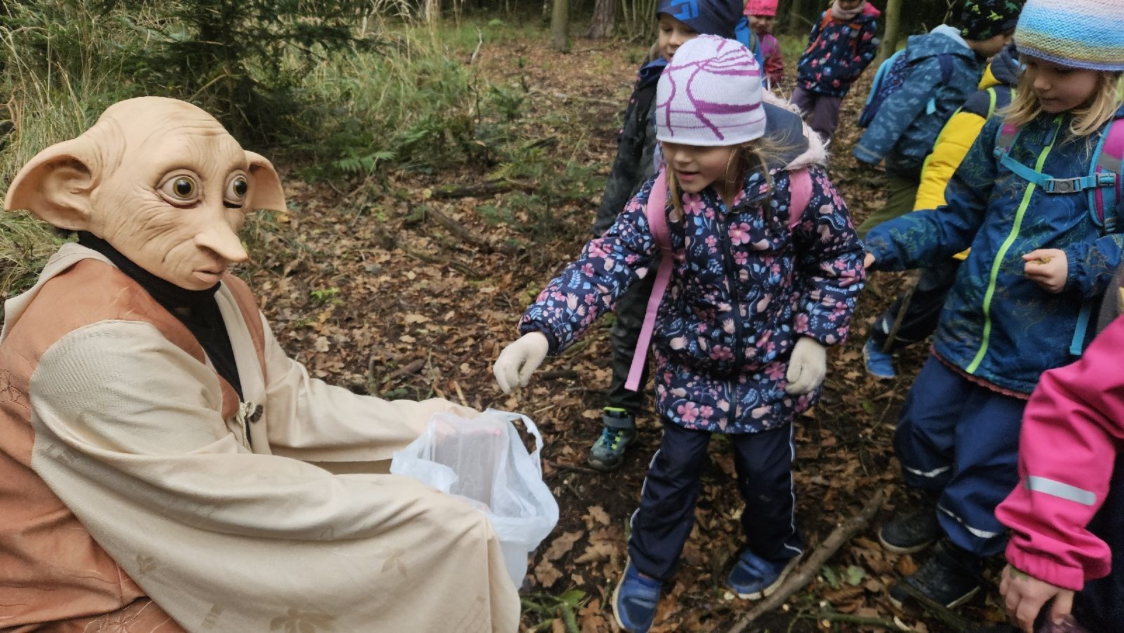 Sovičky zachraňují Zemi draků