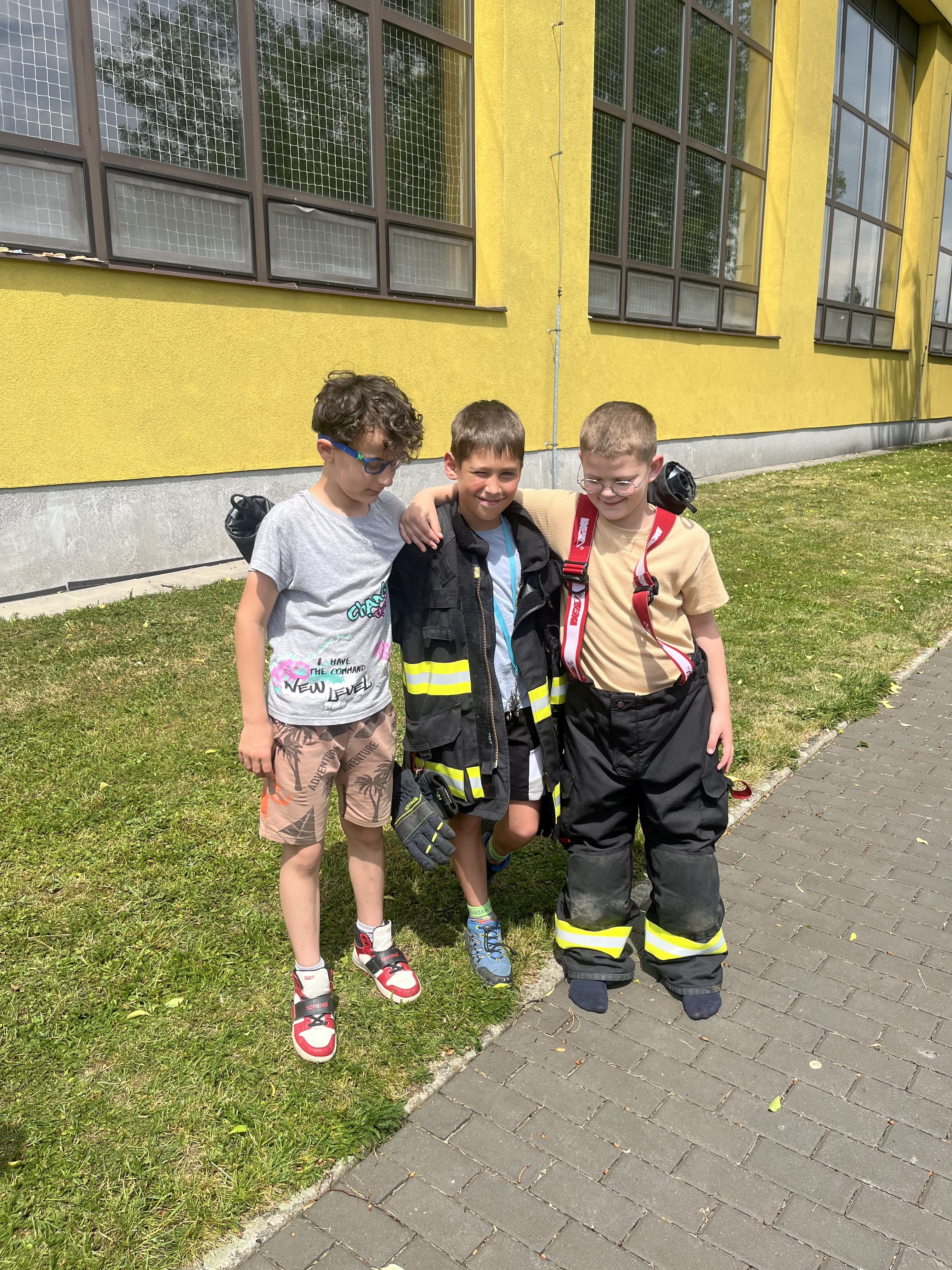 ODPOLEDNE S JEDNOTKAMI IZS - akce, adrenalin i skutečné zásahy