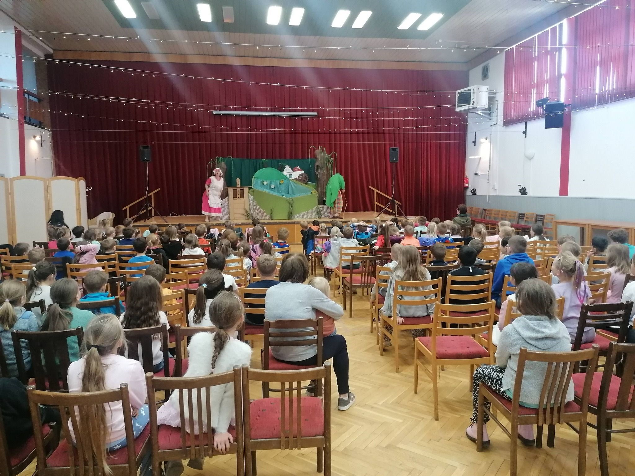 Vodnická pohádka v kulturním domě