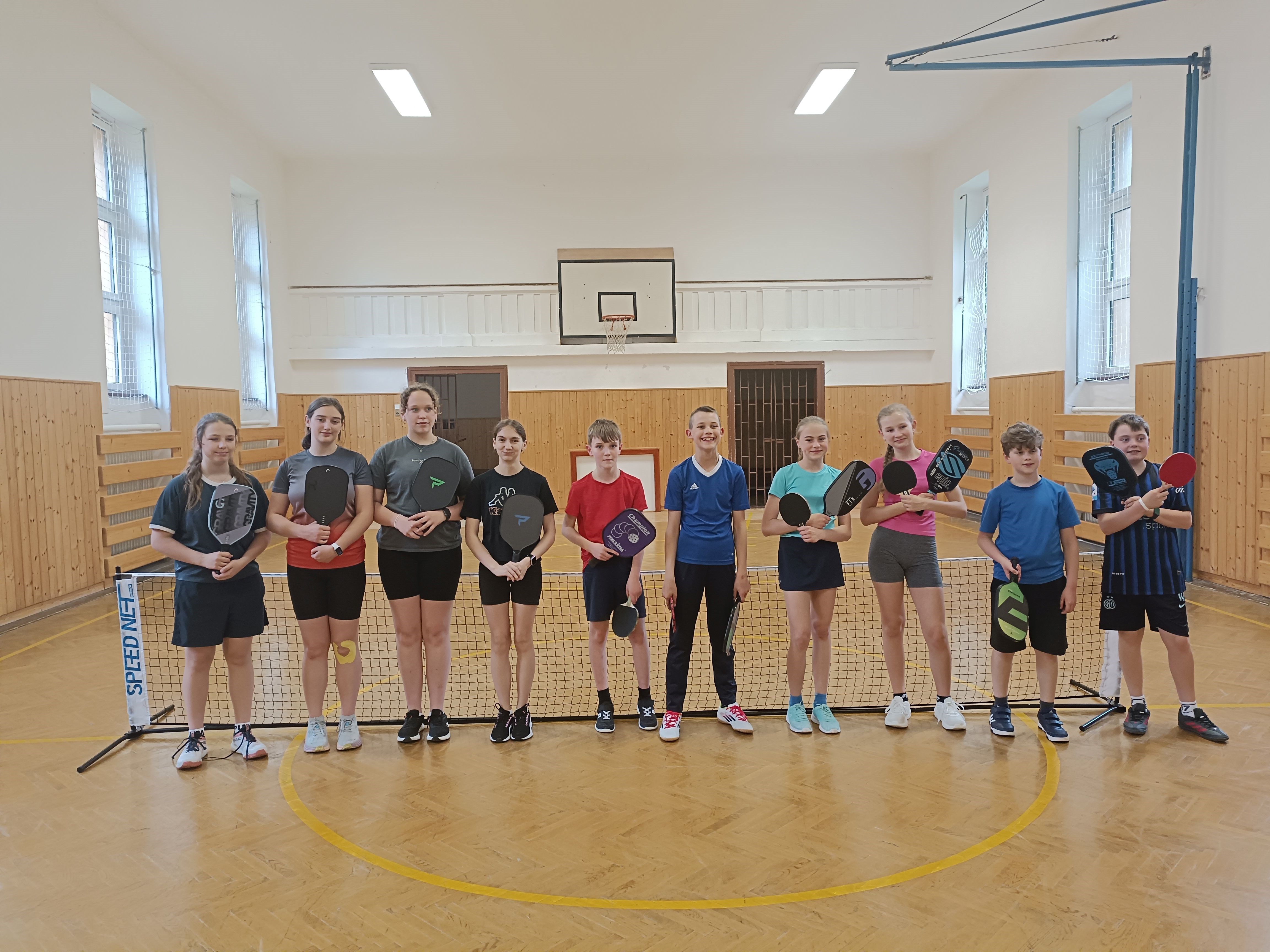 Turnaj ve stolním tenise na zkoušku: Holky o sportovní zážitek nepřišly!